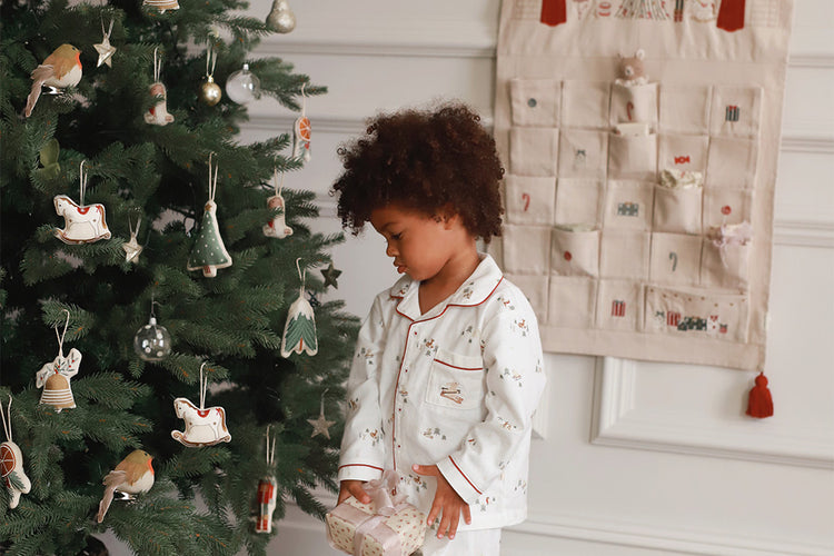 'Kid's Christmas Gift Guide 2023' Hip and Healthy