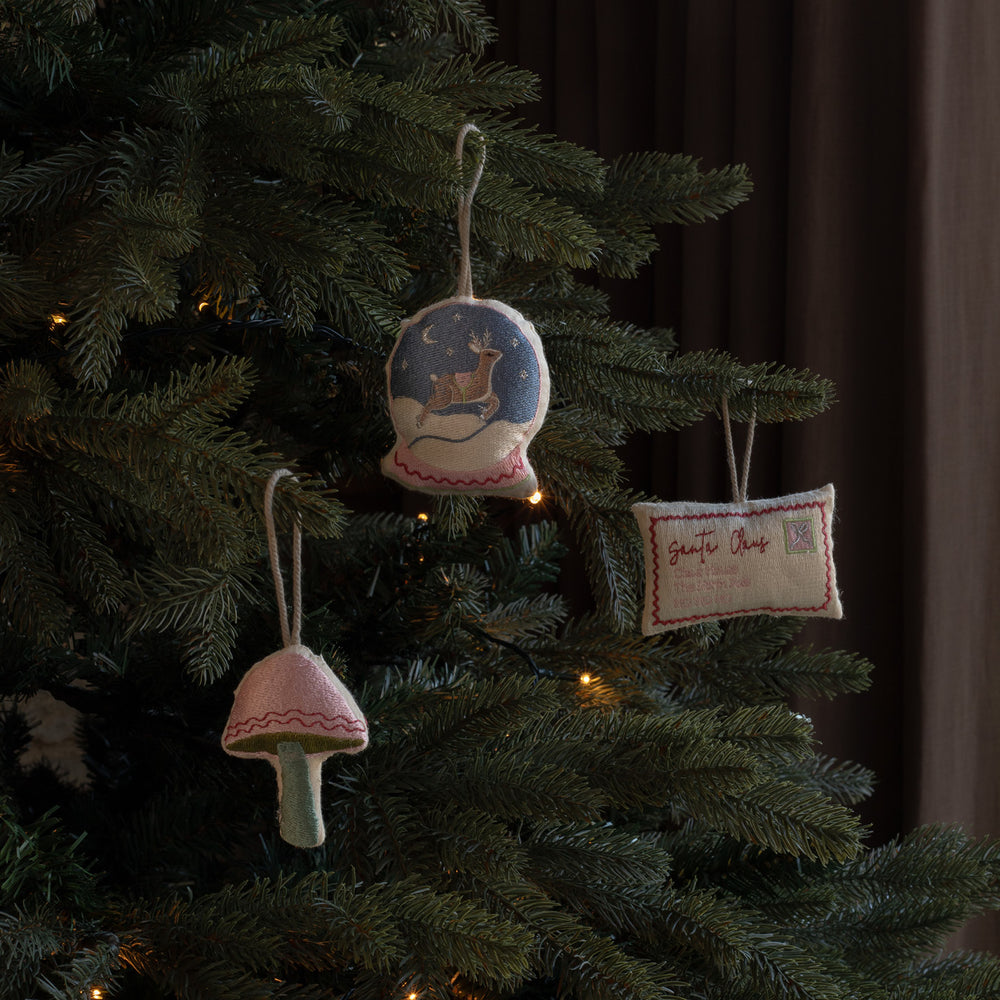 Christmas Tree Decoration Single - Letter to Santa