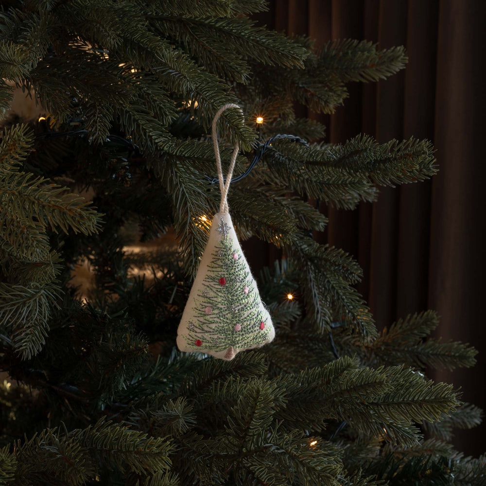 Christmas Tree Decoration Single - Christmas Tree