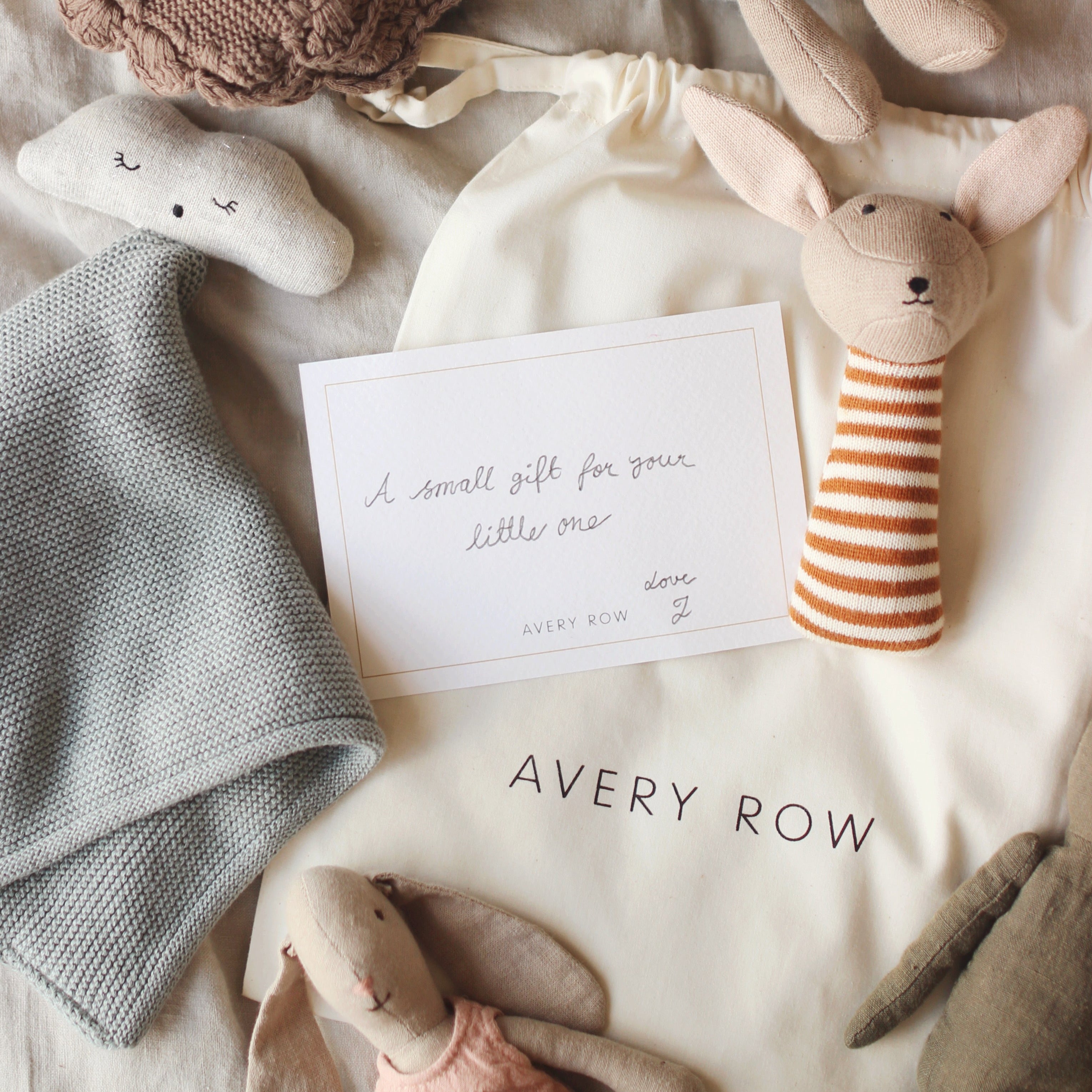 Gift Bag & Note - Avery Row