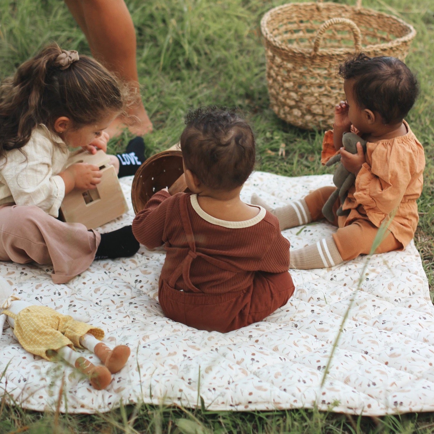 Stay & Play Mat - Grasslands - Avery Row